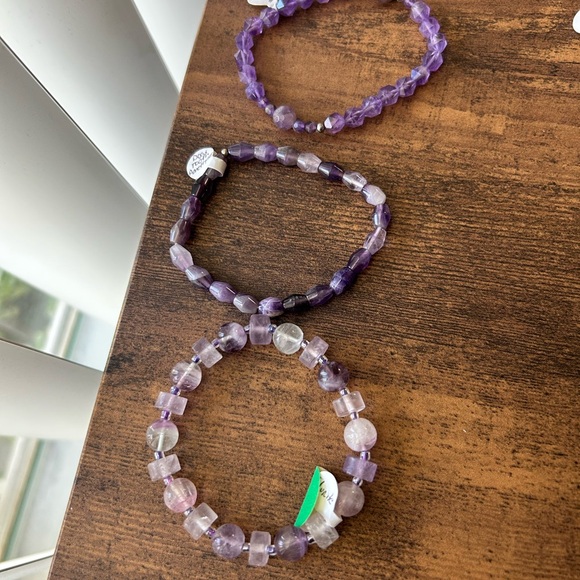 Jewelry - Elegant Purple Beaded Bracelet Set
